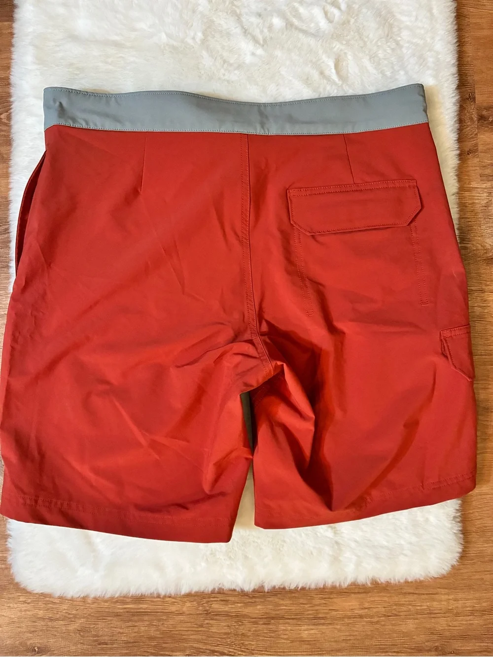 Duluth Trading Mens DuluthFlex Bull Moose 9” Board Shorts Orange Rust Gray Sz 34